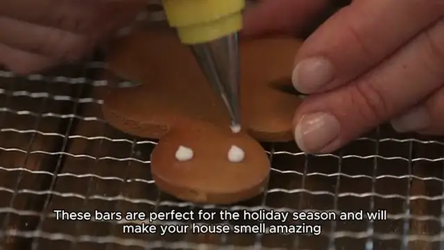 Video thumbnail for Gingerbread Cookie Bars recipe