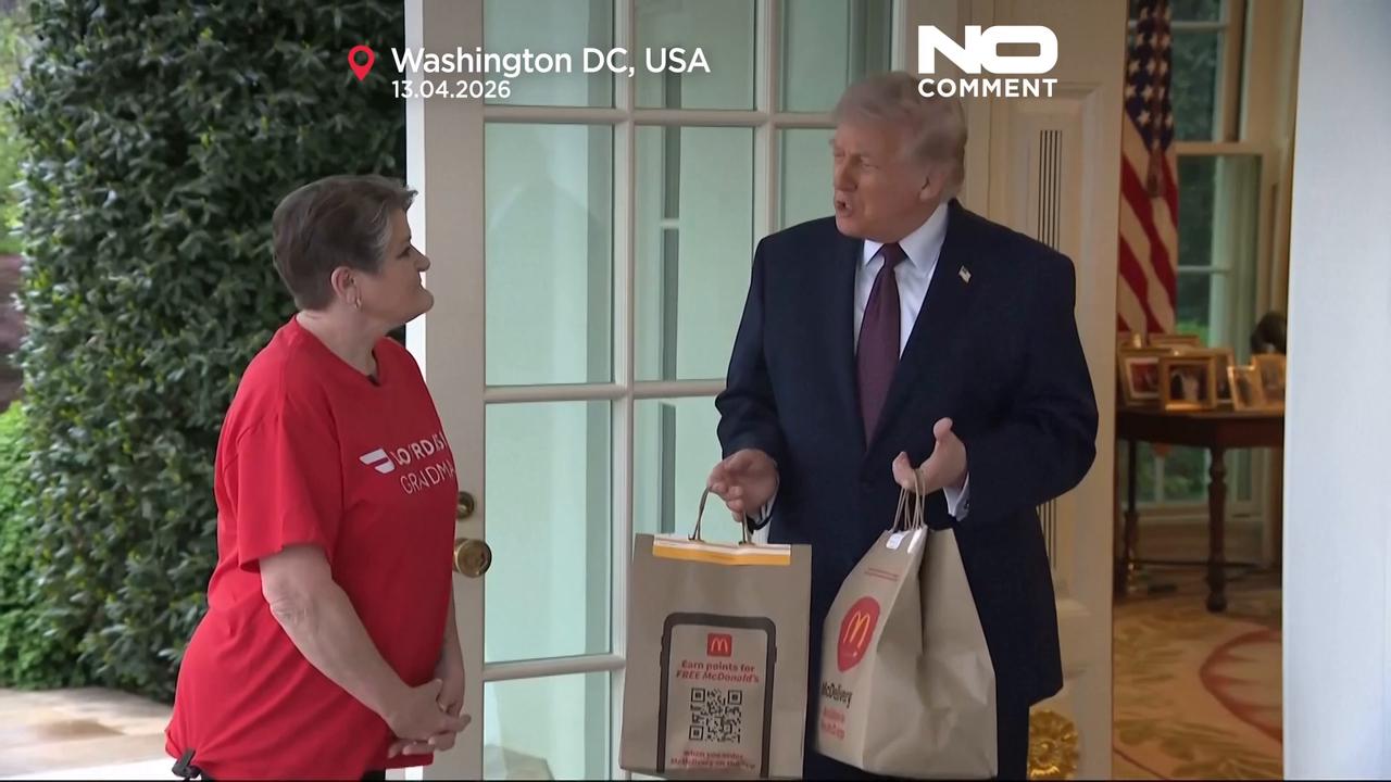 Video thumbnail for Trump uses McDonald’s Oval Office stunt to tout new US tip tax break