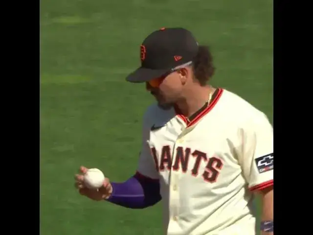 'Video thumbnail for Willy Adames’ Incredible Leaping Catch 😱'