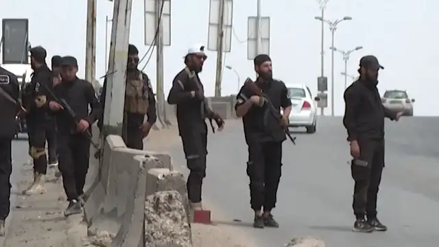Video thumbnail for Syrian gov't reaches deal with Druze community, as Israel steps up attacks