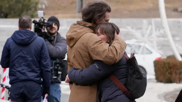 Video thumbnail for Crans-Montana fire likely caused by sparklers on Champagne bottles