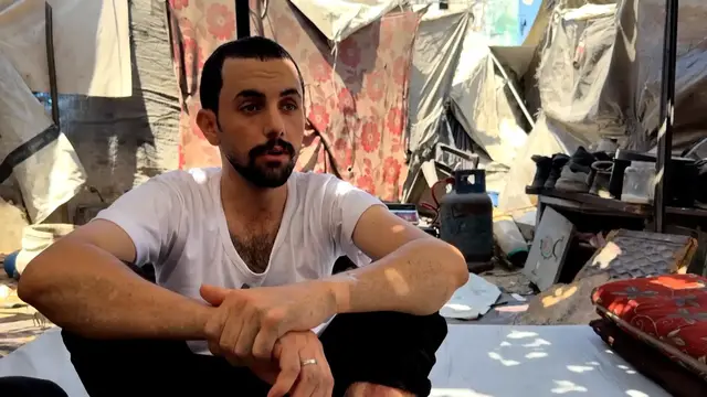 Video thumbnail for Gaza man returns home after family believed he was dead