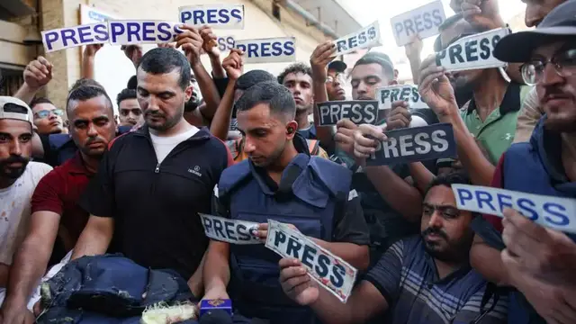 'Video thumbnail for Israeli strike kills journalists in Gaza City, worsening the death toll for the media'