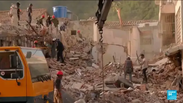 Video thumbnail for Venezuela quake toll tops 900