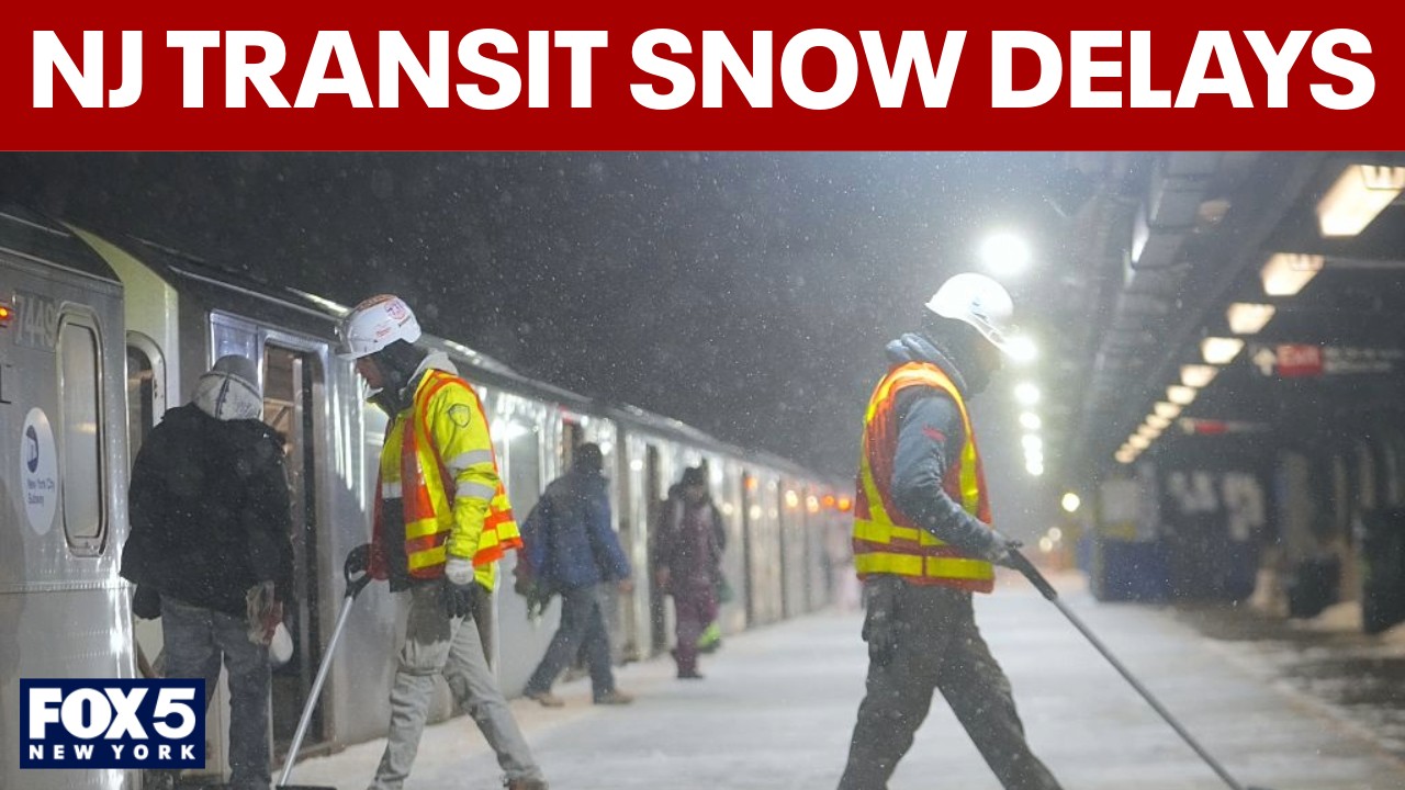 Video thumbnail for Latest on NJ Transit, LIRR post snowstorm