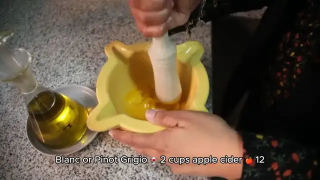 Video thumbnail for Apple Cider Sangria