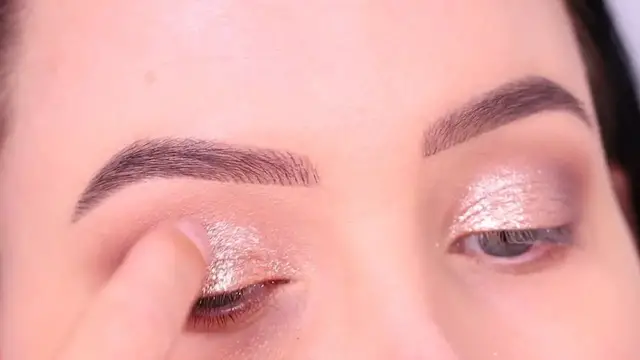 Video thumbnail for Rose Golden Soft Glam Eye Look for Any Occassion using NO Fake Lashes!