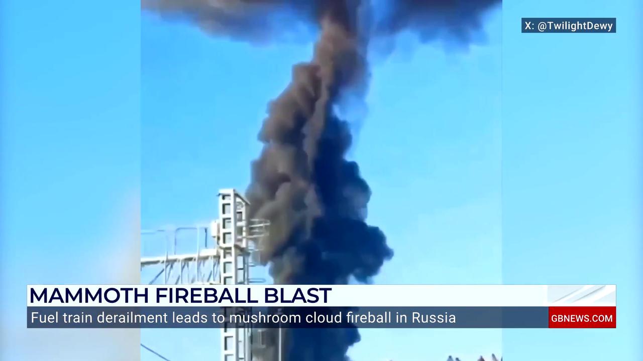 Video thumbnail for Watch moment mushroom cloud erupts over Russian railway station in huge blast