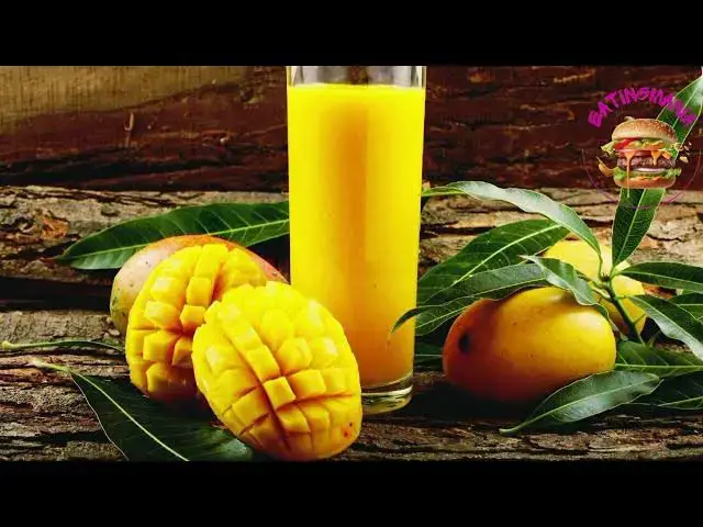 'Video thumbnail for Easy Fresh Mango Juice Making Recipe'