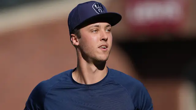 Video thumbnail for MLB NL Central Division Races Heat Up: Critical Updates