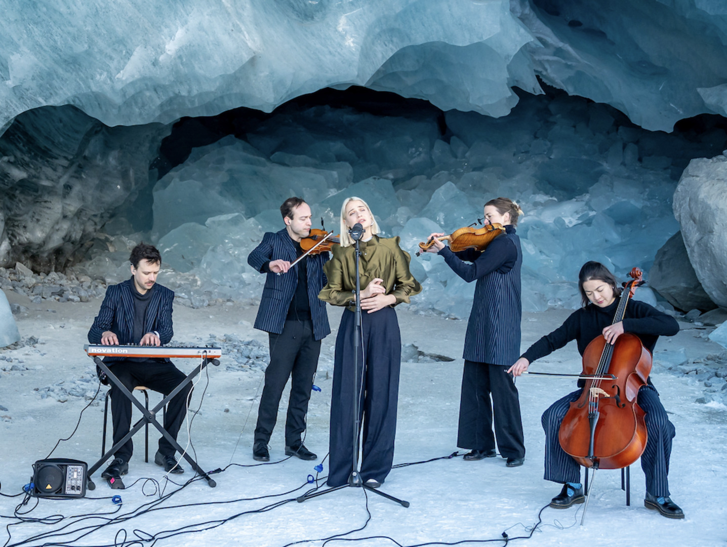 Video thumbnail for Musician performs inside melting glacier to highlight climate crisis