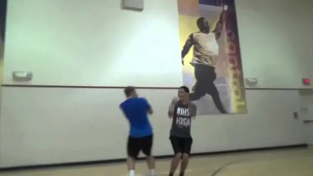 'Video thumbnail for Dunk Session With Steven | CJ | Scotty'