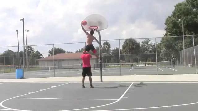'Video thumbnail for Dubble Up Dunk Practice'