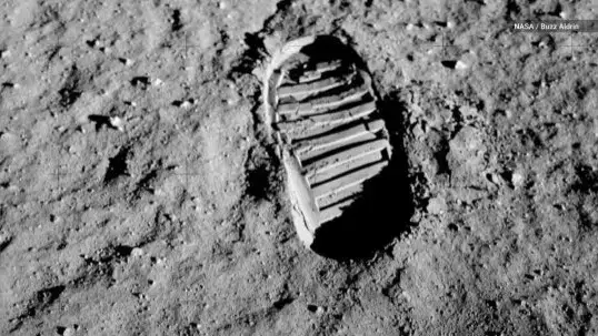 Video thumbnail for How Many People Have Walked on the Moon in Total?