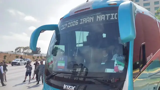 Video thumbnail for Mexico: Iran national football team leaves Tijuana ahead of Egypt World Cup match.