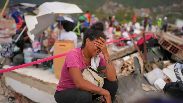 Video thumbnail for Venezuela earthquakes death toll nears 2,000 as hopes of finding survivors fade