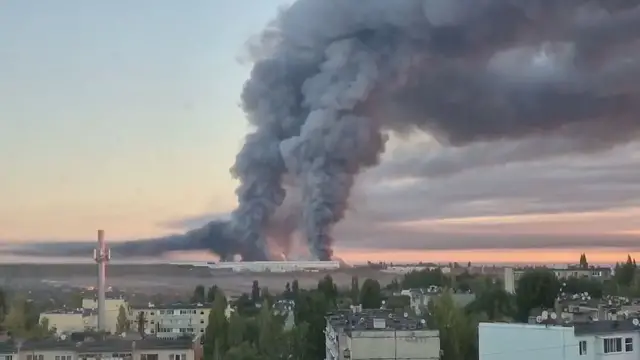 Video thumbnail for Ukraine war: Zelenskyy offers halt to energy strikes if Russia reciprocates