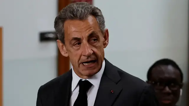 'Video thumbnail for French ex-president Sarkozy gets 5-year jail term in Libya campaign case'