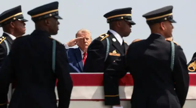 Video thumbnail for Trump attends transfer of four US troops killed in Iranian attacks