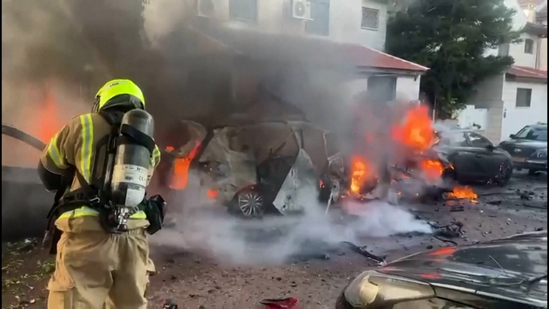 Video thumbnail for Scattered fires, damage seen across Israel as Iran retaliates