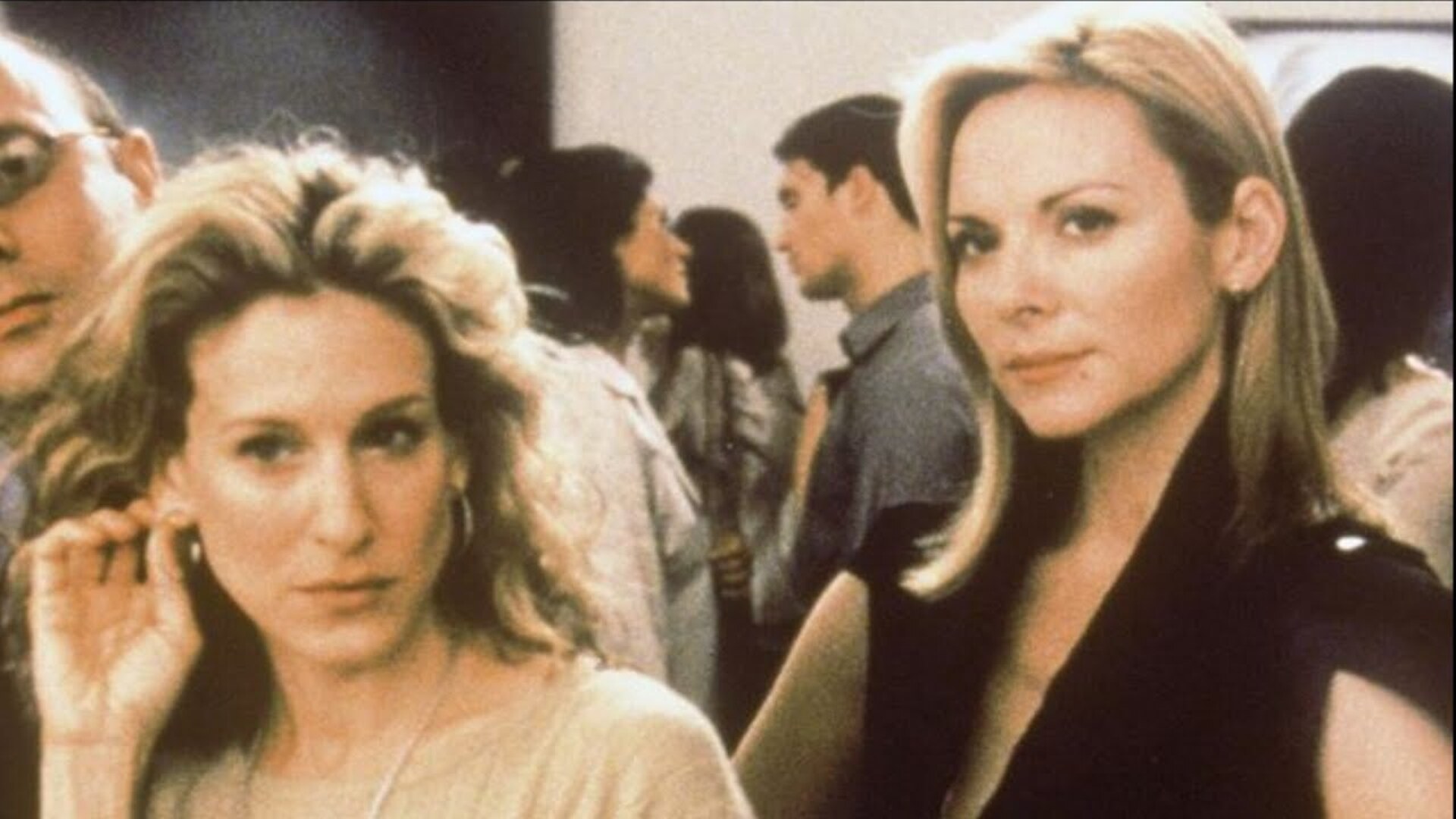 Video thumbnail for Inside Sarah Jessica Parker And Kim Cattrall's Feud
