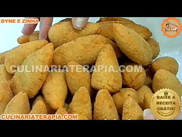 Video thumbnail for COXINHAS E RISOLES COM MASSA BÁSICA PARA SALGADOS FRITOS - RECEITA FÁCIL PARA GANHAR DINHEIRO