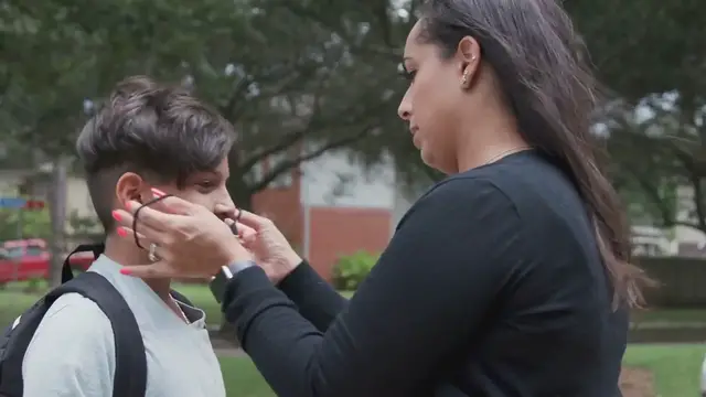Video thumbnail for 12-Year-Old on ‘Road to Recovery’ After Mom Accidentally Ran Over Her at School Drop-Off: Trooper