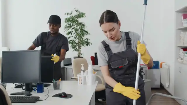 Video thumbnail for Cleaning Hard-to-Reach Places