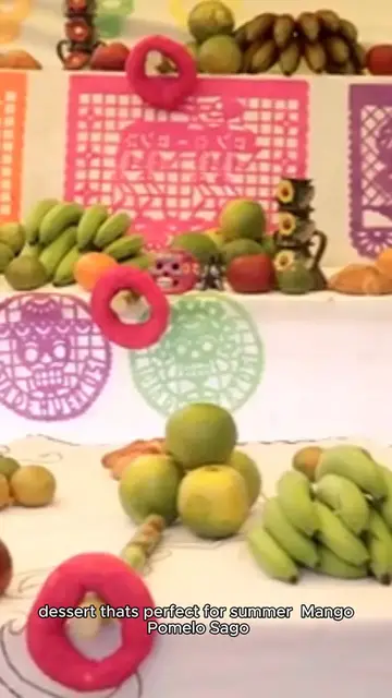 Video thumbnail for mango pomelo sago recipe