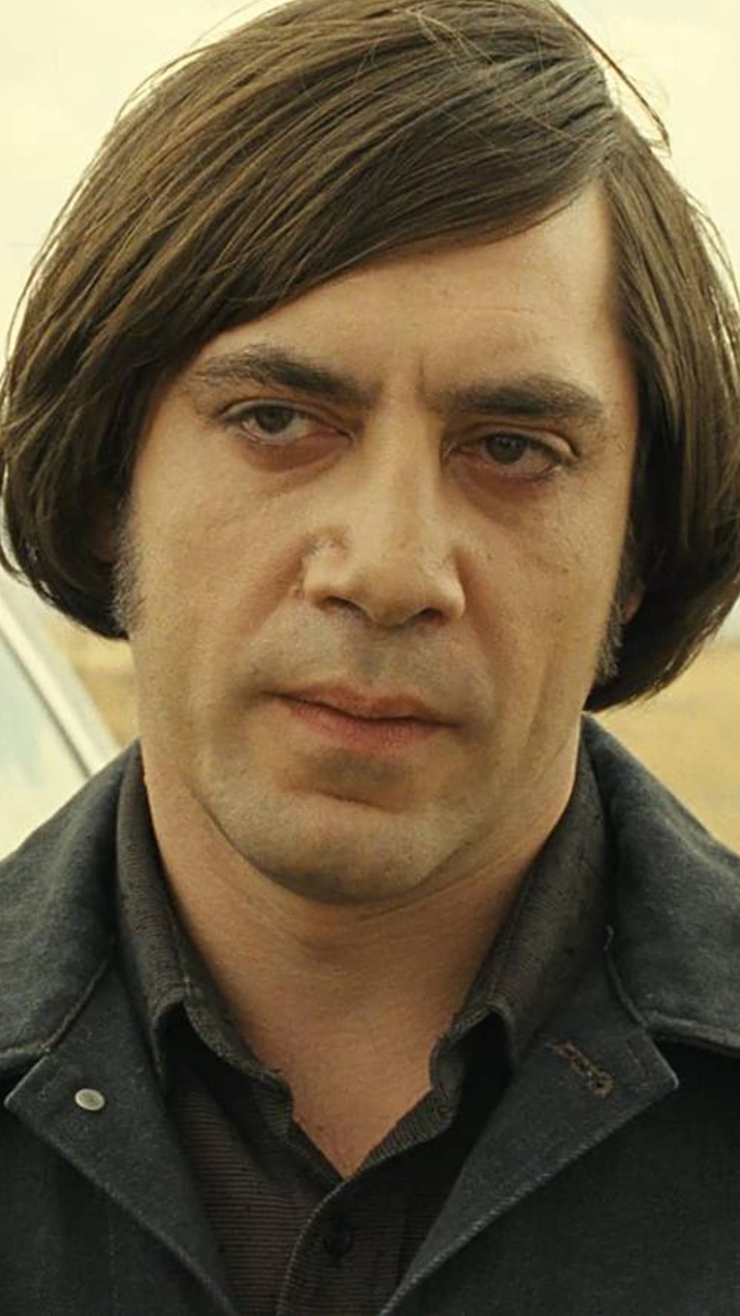 Video thumbnail for Anton Chigurh's Gruesome First Kill