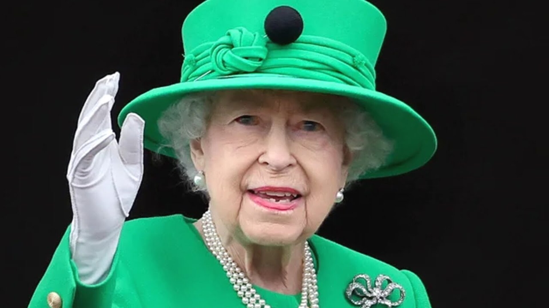 Video thumbnail for Insider Made This Heartbreaking Claim About Queen Elizabeth's Final Days