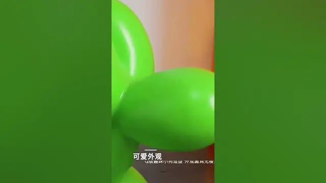 Video thumbnail for Balloon Dog Ornament Low Stool | Plastic Chair #shorts