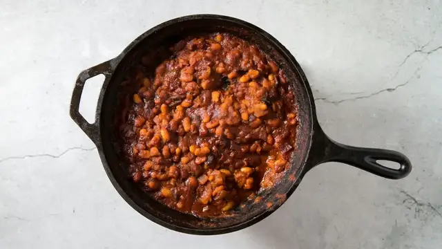 Video thumbnail for For Extra Spicy Baked Beans, Try This Recipe
