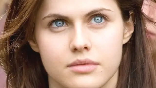 'Video thumbnail for The Tragic Real Life Story Of Alexandra Daddario'