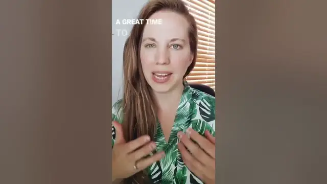 Video thumbnail for Are bridesmaid robes worth it?