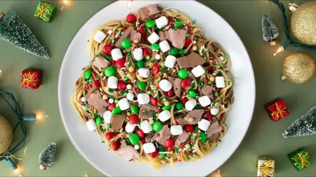 Video thumbnail for Buddy The Elf's Breakfast Spaghetti Recipe