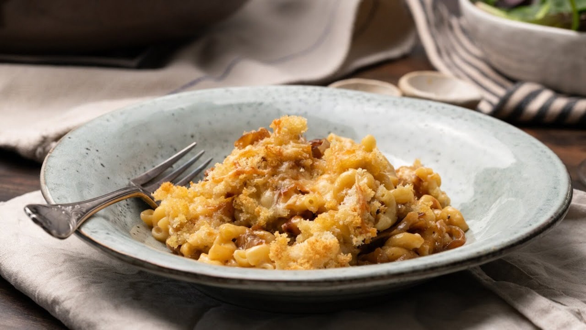 Video thumbnail for Decadent French Onion Mac And Cheese Recipe