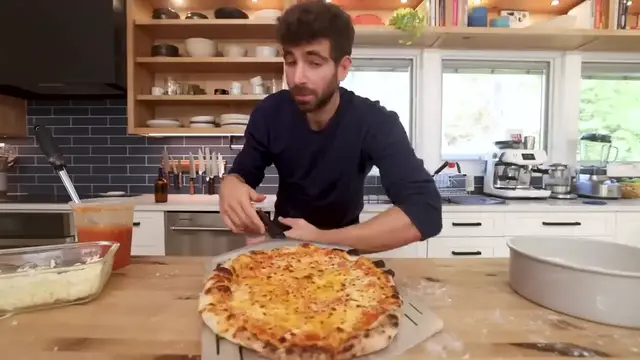 'Video thumbnail for Why I dropped Neapolitan for New York Pizza (720p 30fps)'