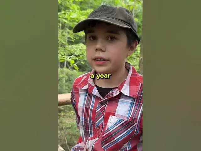 Video thumbnail for Kid Builds His Own House