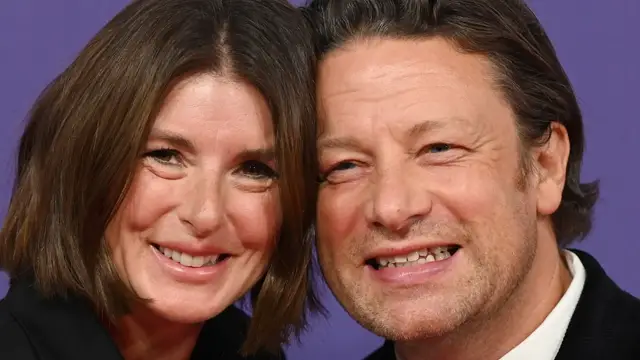 Video thumbnail for Tragic Details About Jamie Oliver