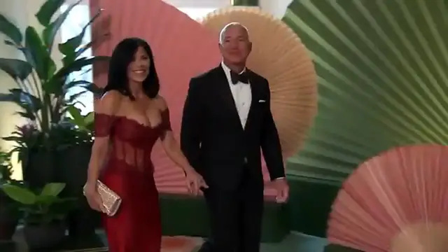 Video thumbnail for 3 Washington Post editorial board members resign after Jeff Bezos squashed Kamala Harris endorsement