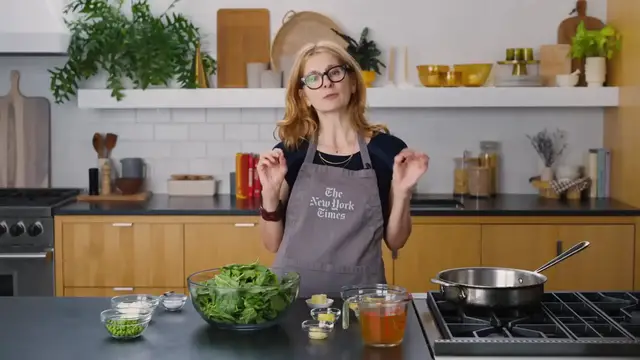 'Video thumbnail for This One Pot Pasta Has 15,000+ Reviews and a Five Star Rating ¦ Melissa Clark ¦ NYT Cooking (720p 24fps)'