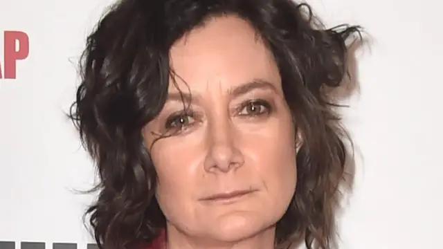 'Video thumbnail for The Tragic Truth About Sara Gilbert Is So Sad'