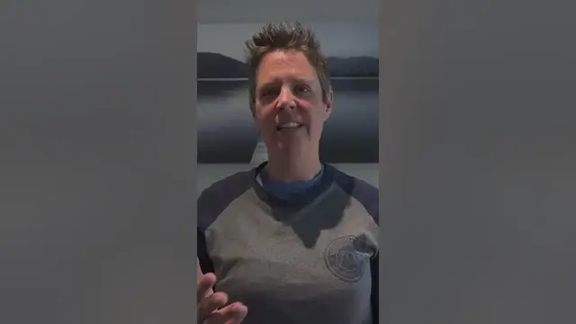 Video thumbnail for Easy English phrasal verbs: Cheer Up | Expand your English Vocabulary