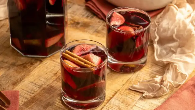 'Video thumbnail for This Red Sangria Recipe Gives Fall Flavors The Spotlight'