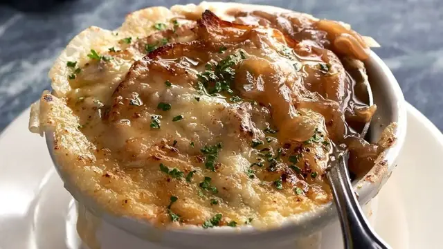 Video thumbnail for The Chain With The Best French Onion Soup Might Surprise You