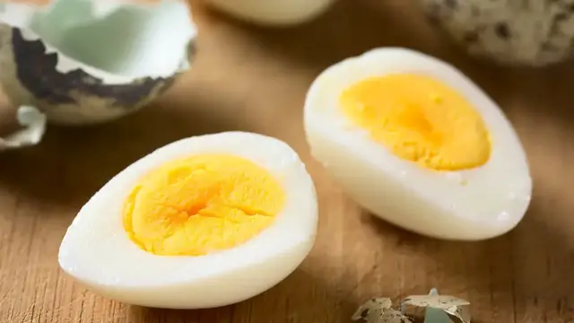 Video thumbnail for How to Make Perfect Hard Boiled Eggs Yolks: video blog