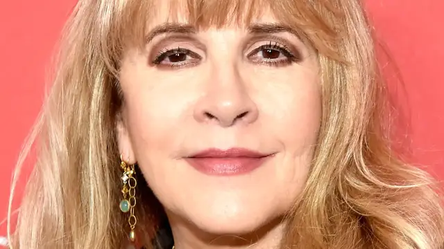 Video thumbnail for What Stevie Nicks' Former Bandmates Have Said About Her