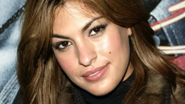Video thumbnail for Why You Haven't Seen Eva Mendes In A Movie In Over 10 Years