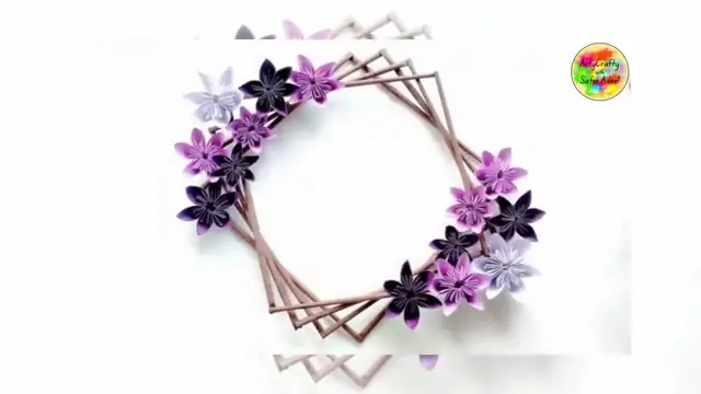 Video thumbnail for Wall Hanging Idea /paper flower wall hanging